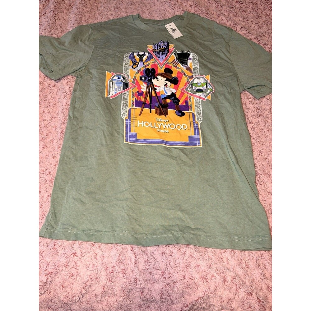 Disney Parks Hollywood Studios Mickey Mouse Logo 2025 t-shirt Green Star Wars